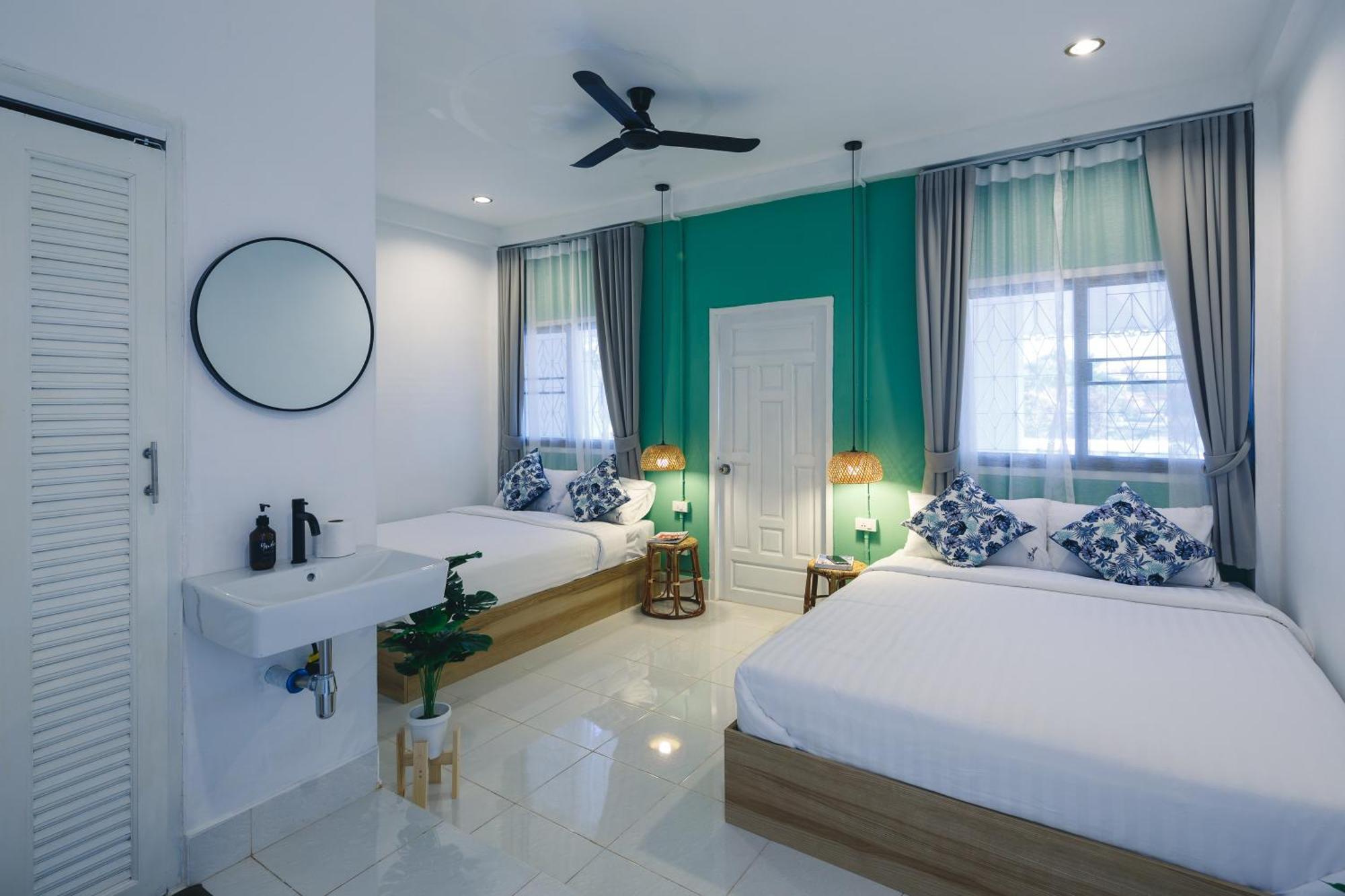 Yindee Travellers Lodge Nan Luaran gambar