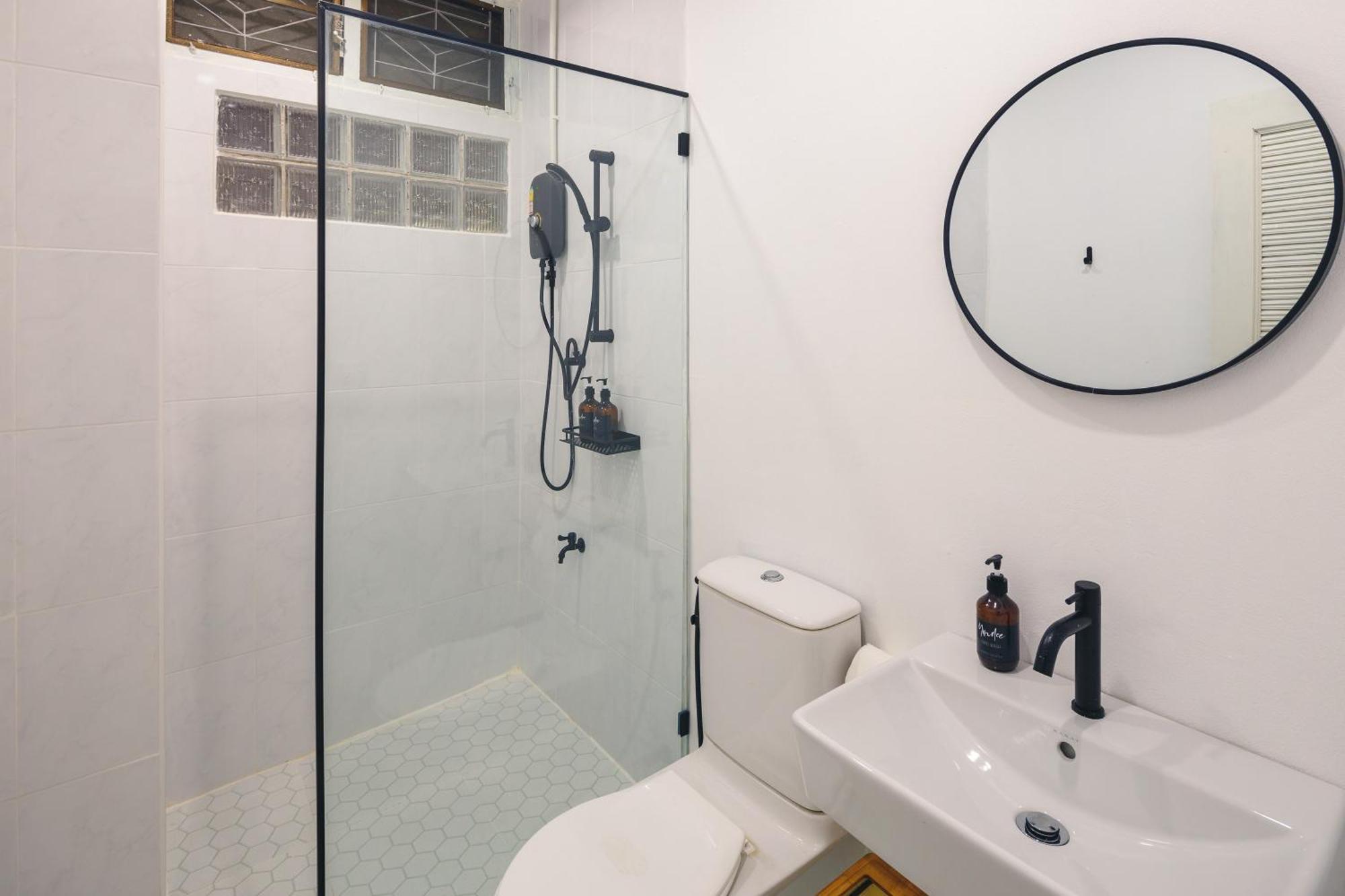 Yindee Travellers Lodge Nan Luaran gambar