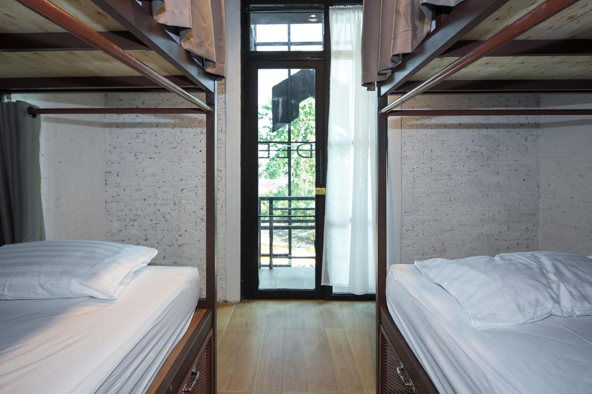 Yindee Travellers Lodge Nan Luaran gambar